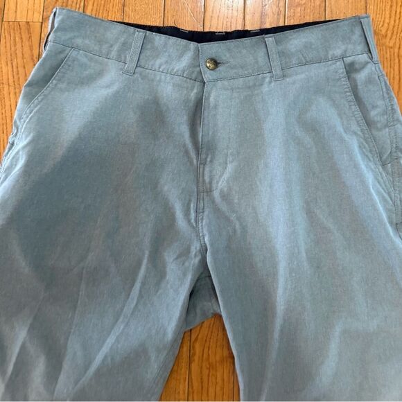Trunks multi functional hybrid gray shorts size 34 - Picture 3 of 6